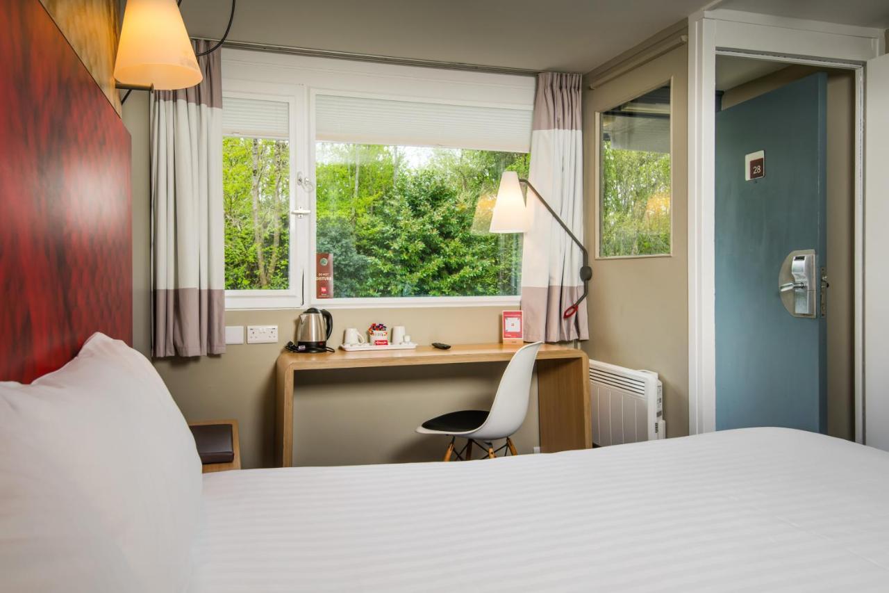 Ibis Plymouth Hotel Buitenkant foto