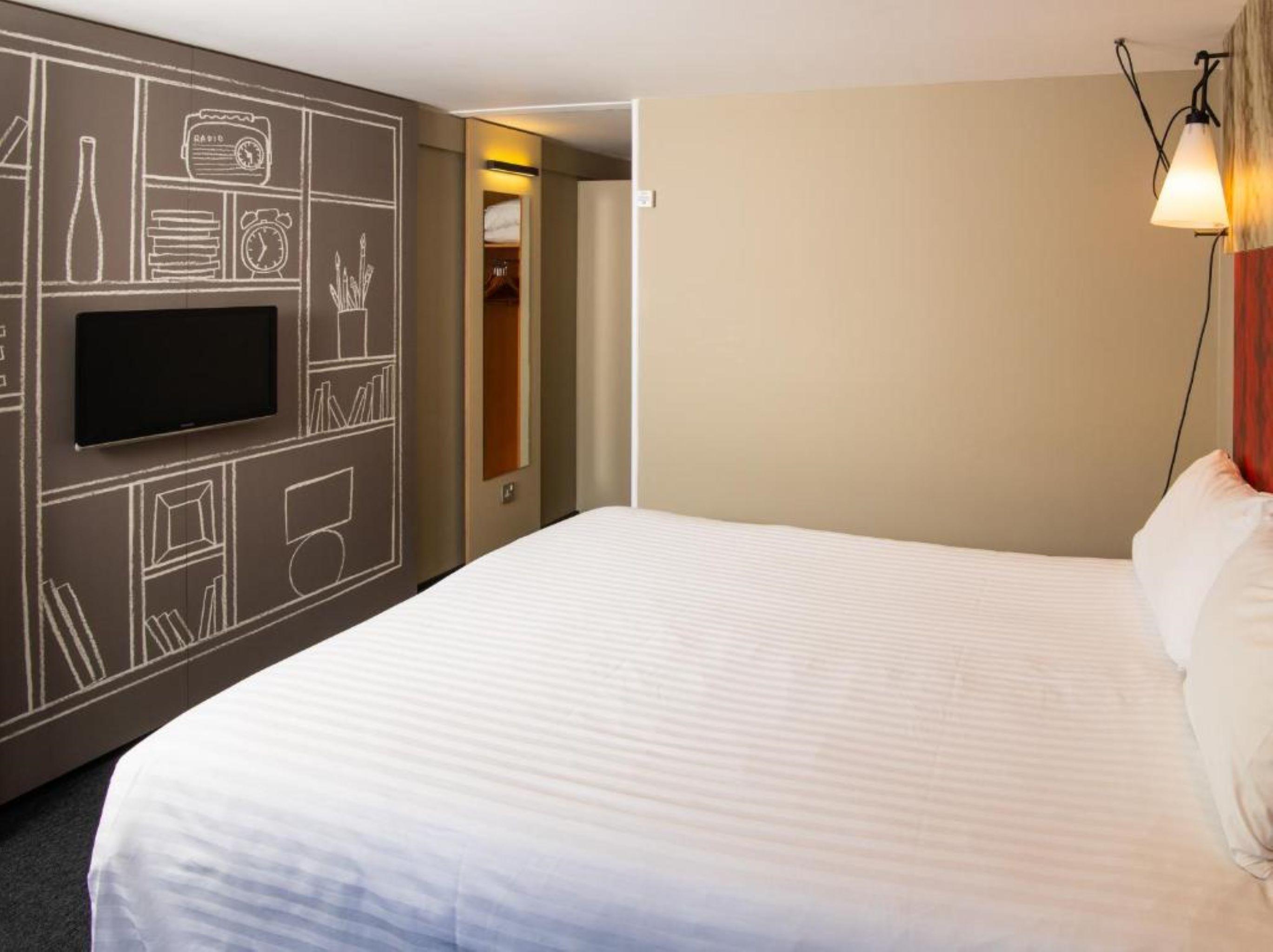 Ibis Plymouth Hotel Buitenkant foto